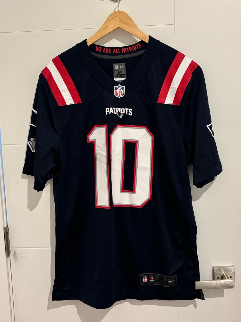 🏈 New England Patriots Mac Jones QB #10 L Nike Home Navy Game Jersey